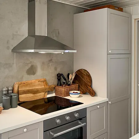 Stunning In With Kitchen